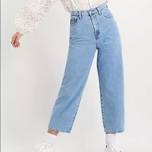 Levi’s Ballon Leg Jeans